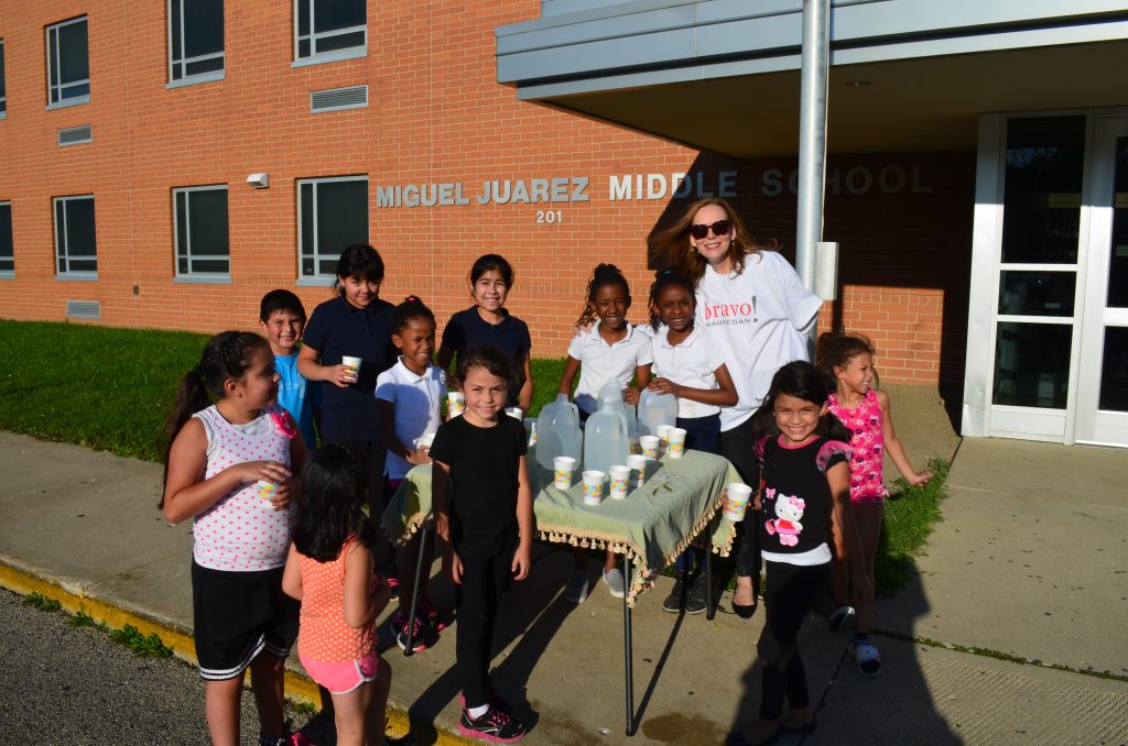 Waukegan Public Schools Volunteers DSC_0247 Bravo Waukegan